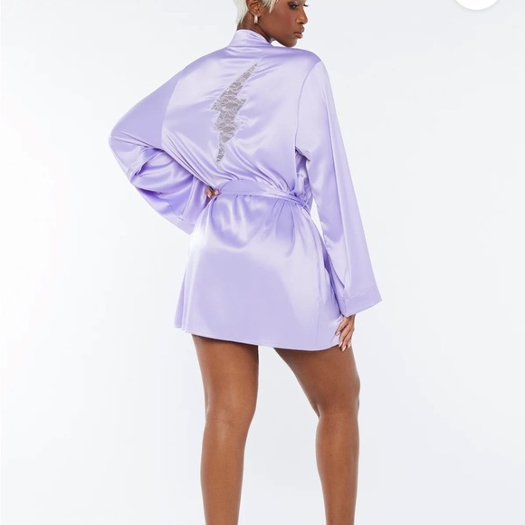 Savage X Fenty CLF Satin Robe with Lightning Bolt - Picture 6 of 10